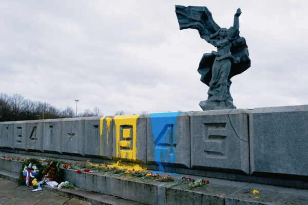 Ukraine war prompts Baltic states to remove Soviet memorials